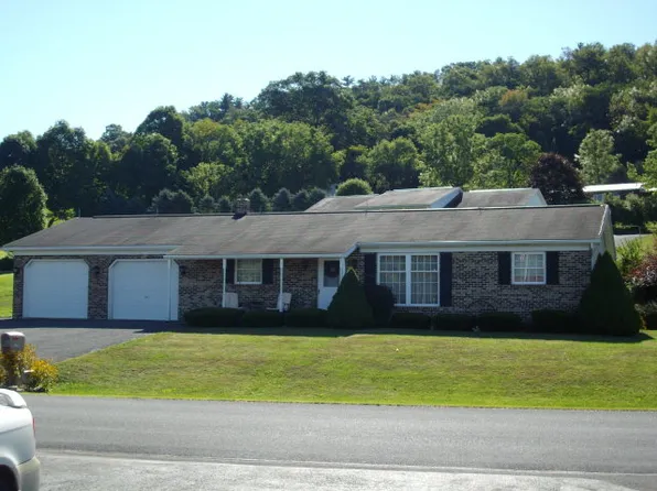120 Hornberger Dr, Mc Alisterville, PA 17049