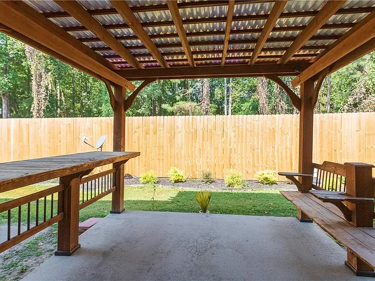 1126 Treymont Ln — Photo 31