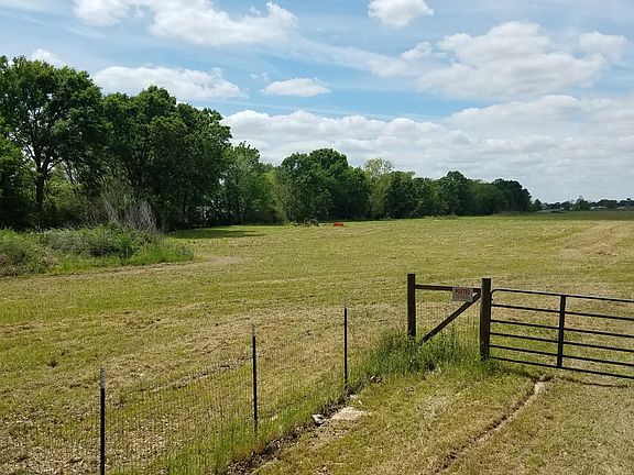 5th image of 2812 Kirk Road