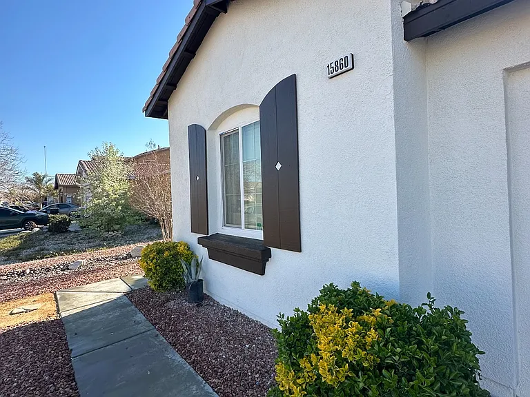 15860 Horizon Way — Photo 6
