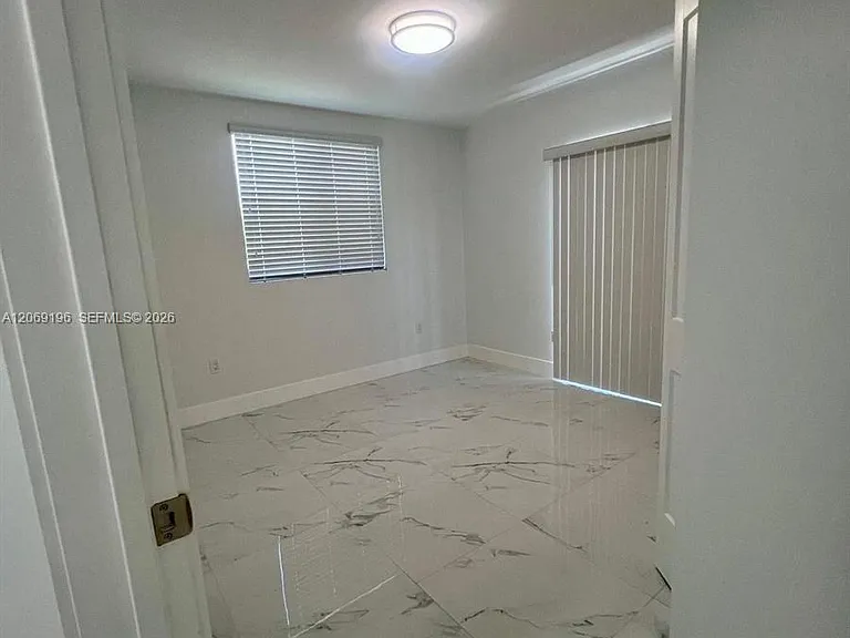 1860 NW 19th St #201 — Photo 14