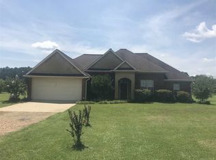 125 Midway Trl, Lena, MS 39094