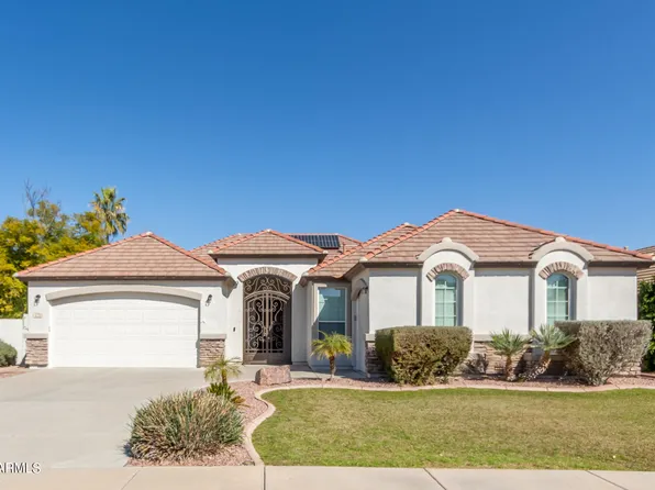 420 E CANYON Way, Chandler, AZ 85249