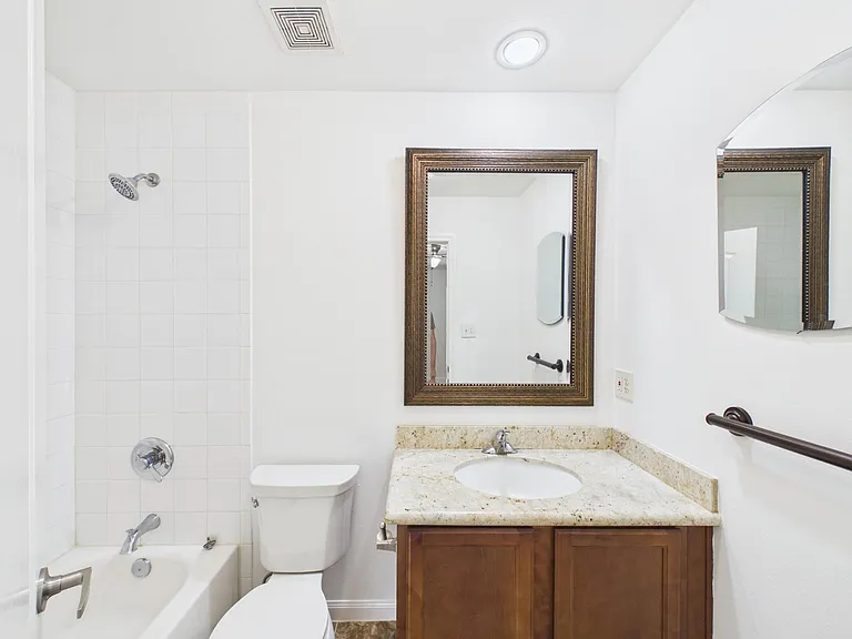 5333 Richmond Ave #21 — Photo 17