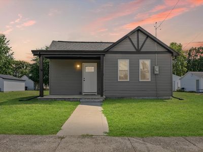 107 W Front St, Fisher, IL, 61843