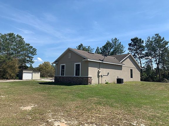 4th image of 32500 Ponderosa Ave
