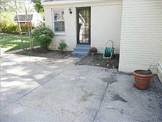 4th image of 3678 Northwood Dr