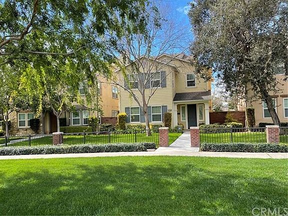 3rd image of 15790 Canopy Ave