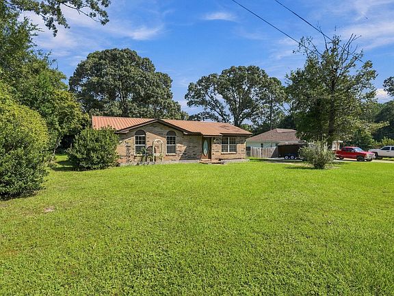 4th image of 3415 McLain Dr