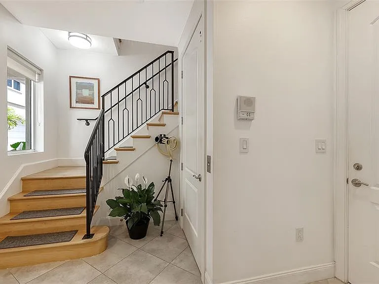 235 Cocoanut Ave #128E — Photo 7