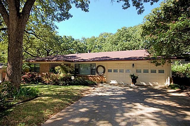 1st image of 1512 Westcrest Dr