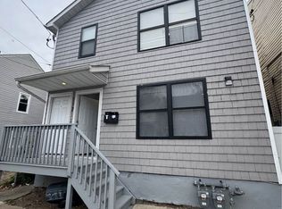 112 E Holsman St FLOOR 1, Paterson, NJ 07522