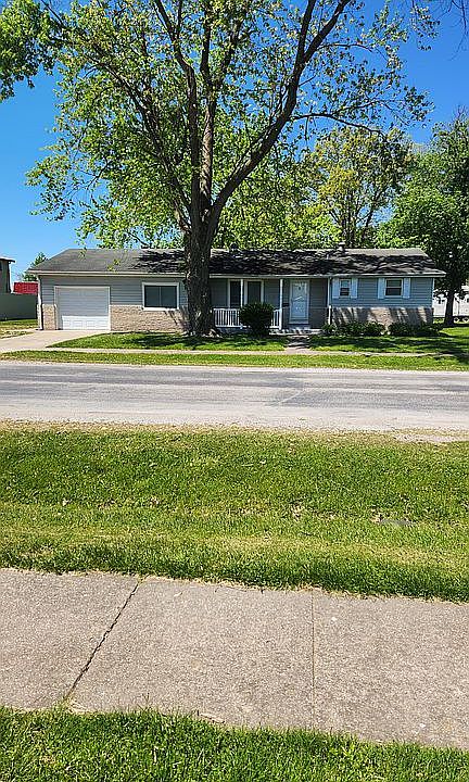 1st image of 304 S Edwards St