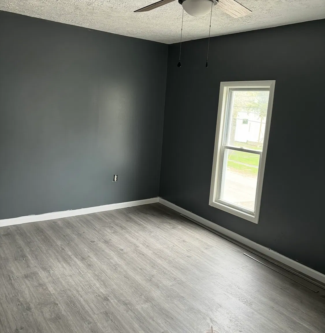 635 Ballentine Ave — Photo 3