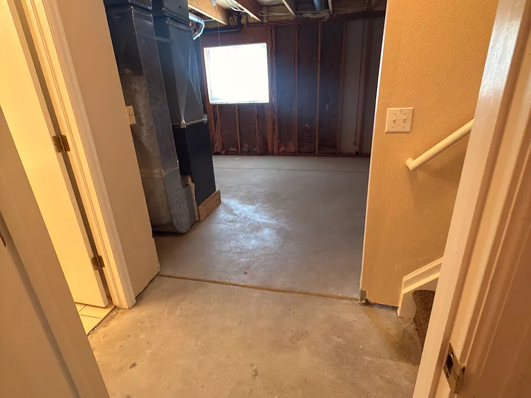 20917 E 44th Ave — Photo 35