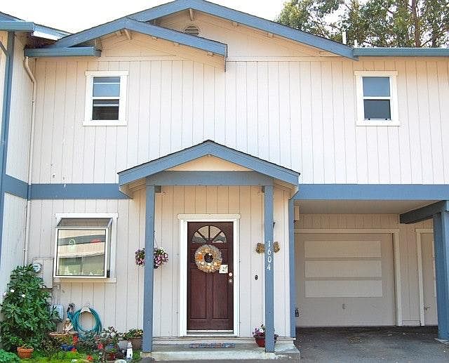 1st image of 1604 Wren Pl