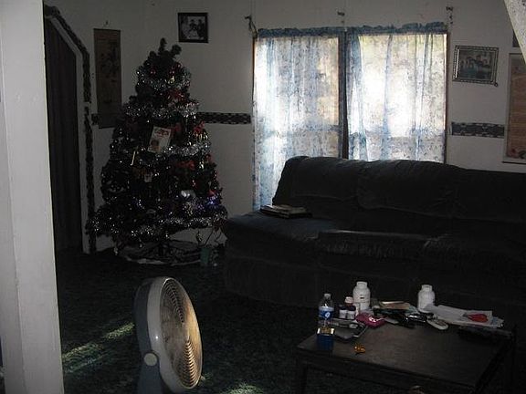 2nd image of 716 SE Askew Ave