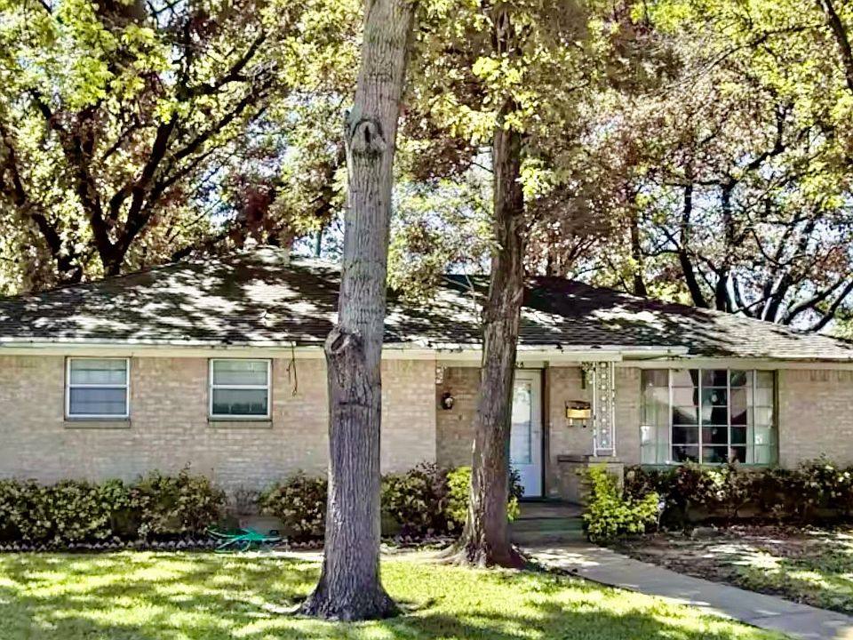 1st image of 2228 Babalos Ln