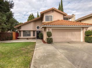 2233 Manitoba Ct, Modesto, CA 95356