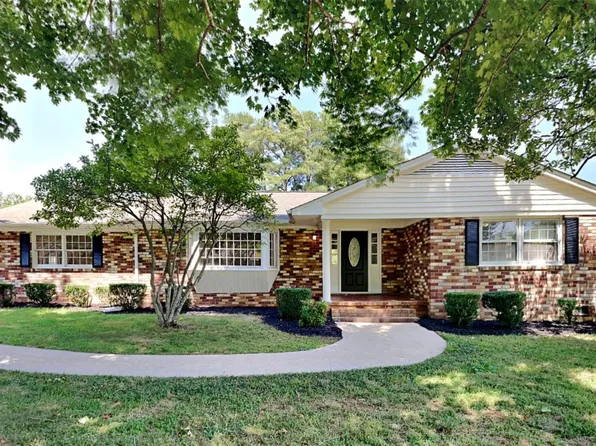 812 Malotte Ln, Gastonia, NC 28054