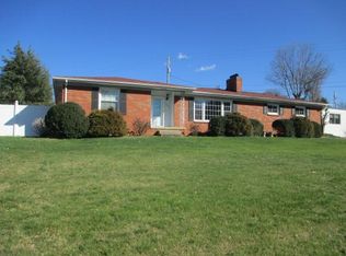 1500 Baxter St, Johnson City, TN 37601