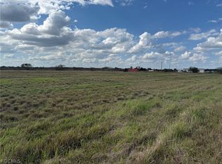 5355 3rd Rd, Labelle, FL 33935