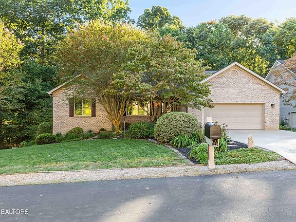 2nd image of 508 Skiatook Ct