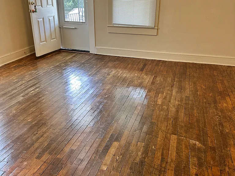 409 Moffett St #3 — Photo 5
