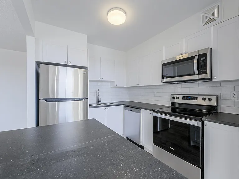 292 Oakdale Ave — Photo 12