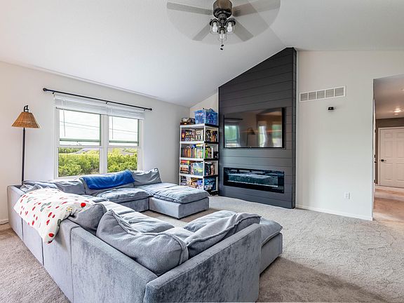 4th image of 512 Amazon Dr