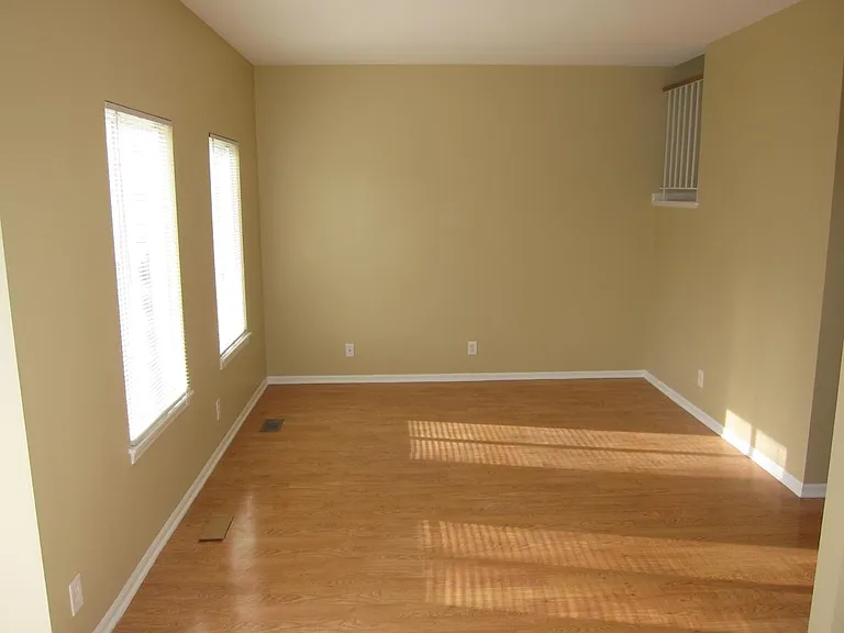 13908 S Oakdale Ct — Photo 4