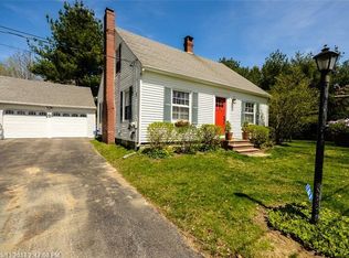 31 Graham Rd, Westbrook, ME 04092