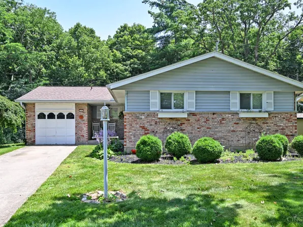 137 Bayham Dr, Cincinnati, OH 45218