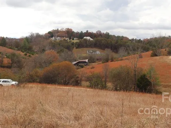 585 Morlin Acres Dr #11, Marshall, NC 28753