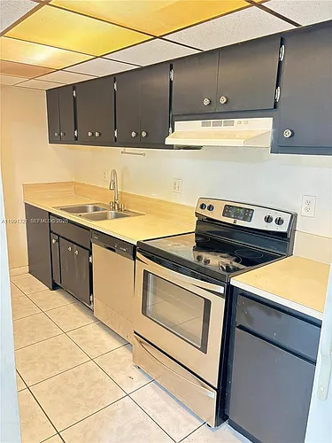4270 NW 79th Ave #2D Photo 1