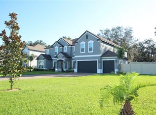 3017 Pinenut Dr, Apopka, FL 32712