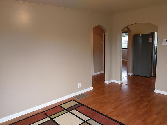 5th image of 1406 McCullens Ave