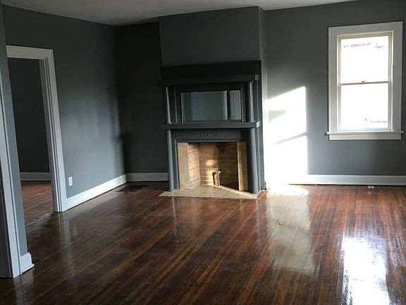 3rd image of 1512 Franklin Ave