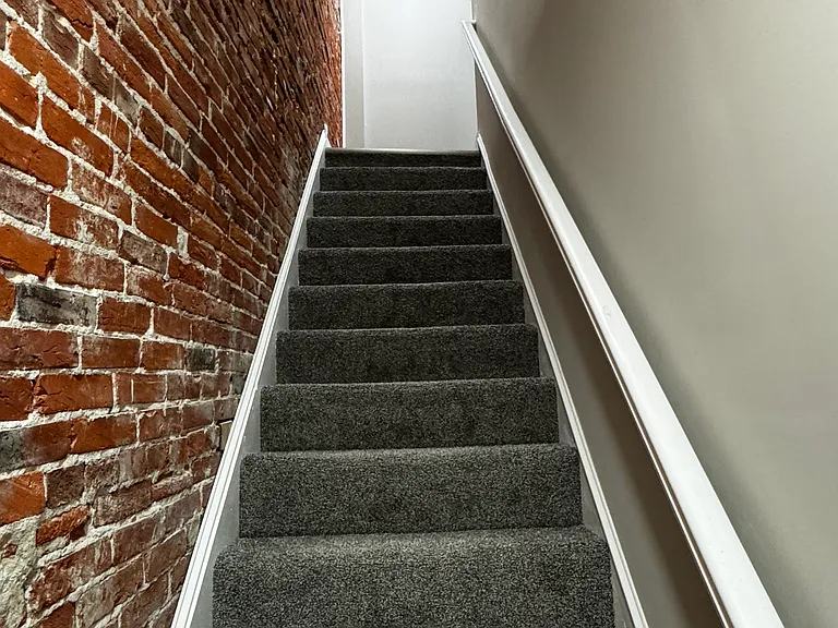 812 N Adams St #3 — Photo 1