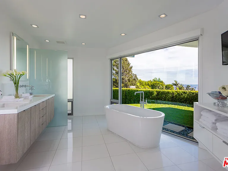 1469 Carla Rdg — Photo 13