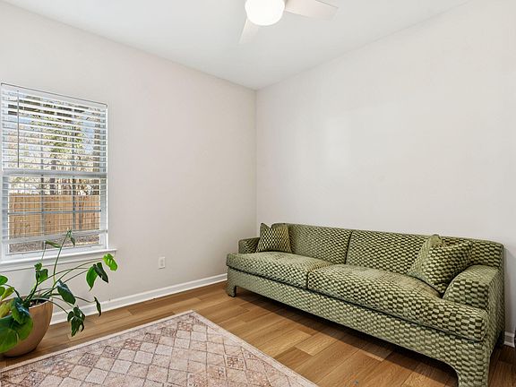 4th image of 8657 Coppergrove Dr