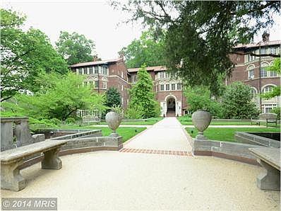 Exterior (Front)