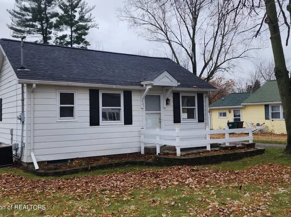 521 Hylewood Ave, Lansing, MI 48906