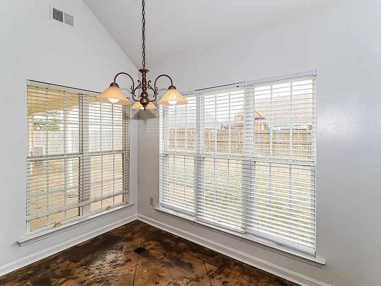 5432 Milton Ridge Dr — Photo 8