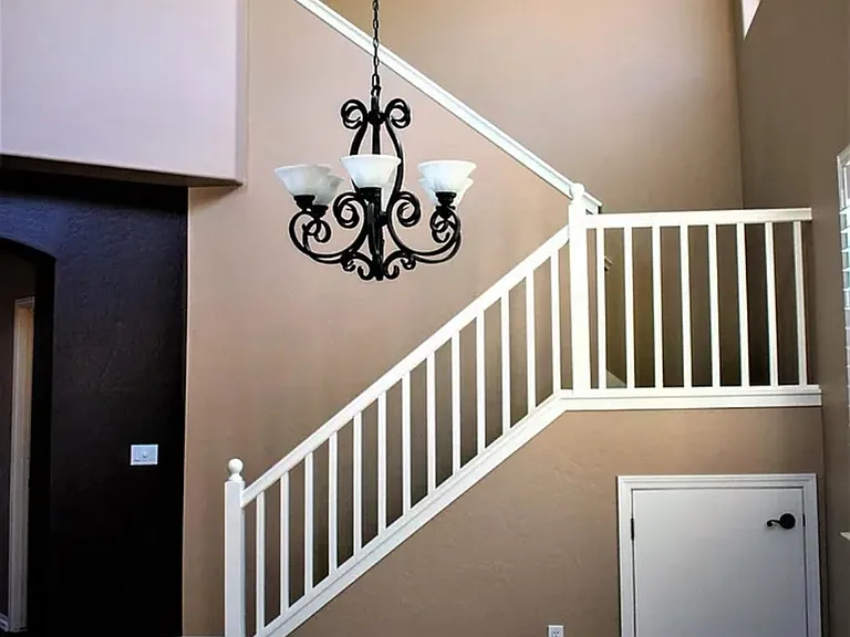 1341 Windsong Dr — Photo 2
