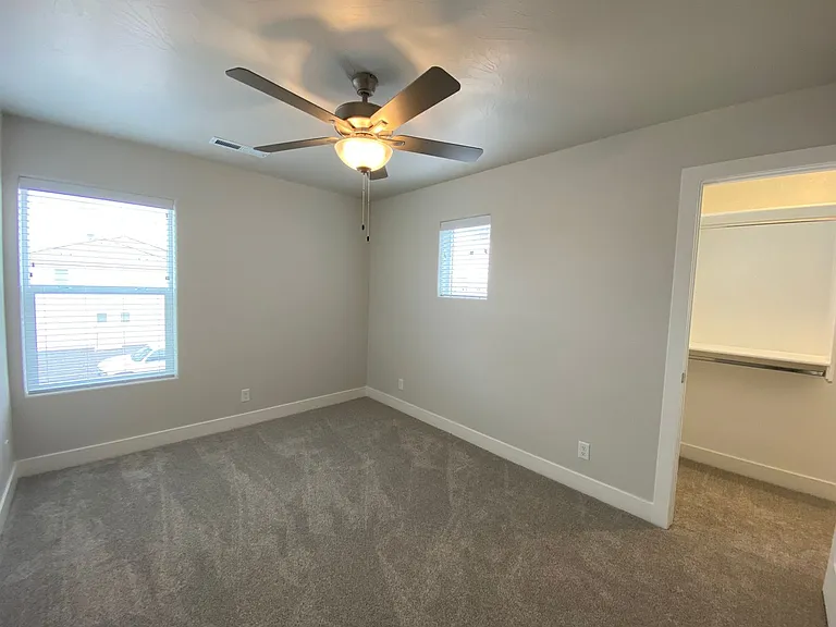 530 E Goldline Dr — Photo 15