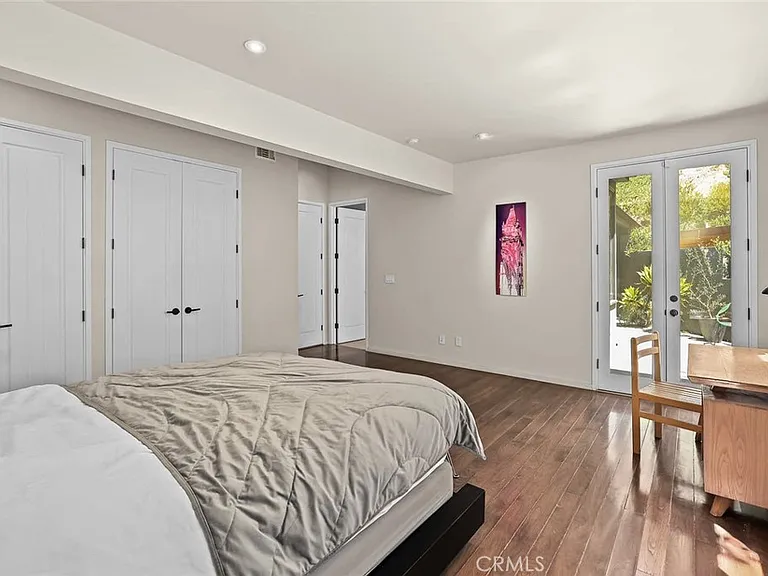 2420 Bowmont Dr — Photo 16
