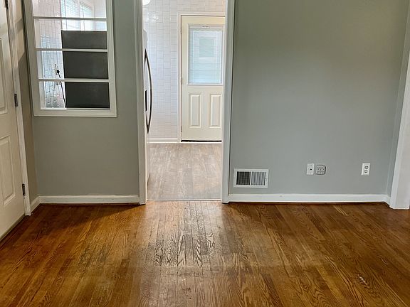 5th image of 5701 Carter Ave