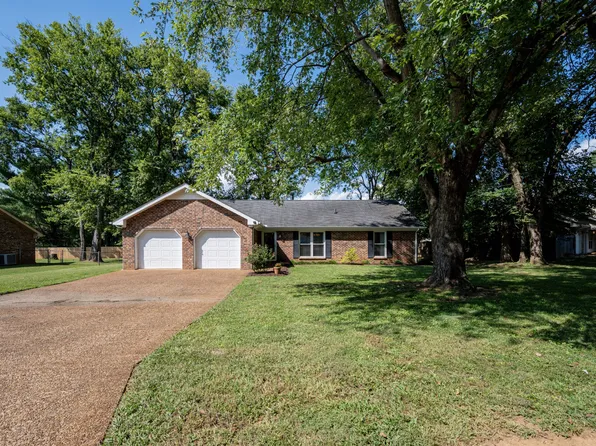 545 Highpoint Dr, Smyrna, TN 37167