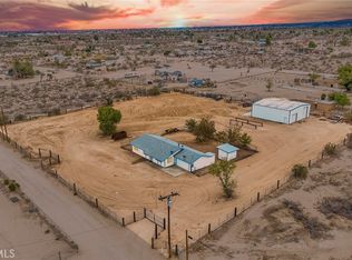 5051 Sequoia Rd, Phelan, CA 92371